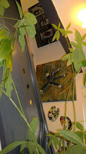 Treppenhaus Mitte - Aufgang nach oben